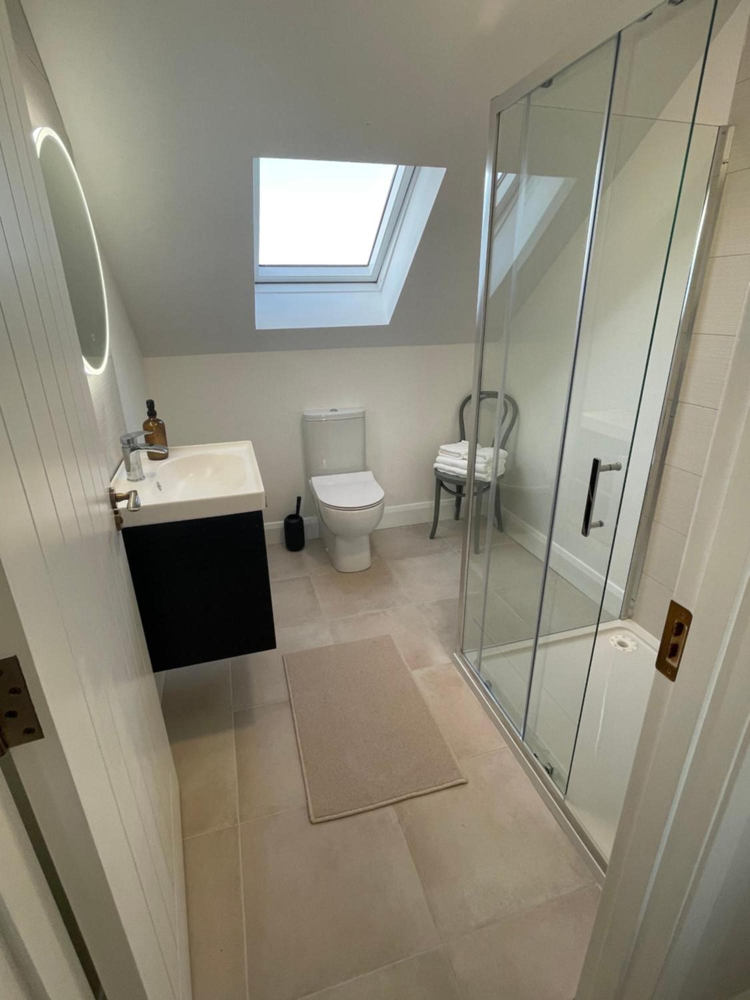 Two Bedroom Deluxe Sea View Guest Appartement Inis Mór